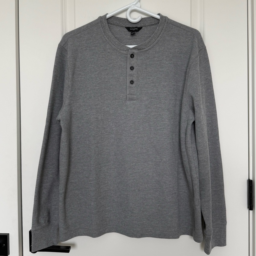 Banana Republic Gray Thermal Henley